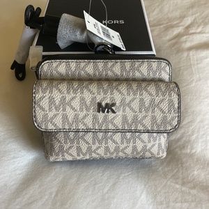 Michael Kors Micro Bag